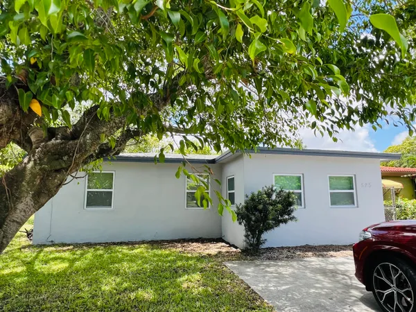 $3,800 | 525 Northwest 22nd Avenue, Fort Lauderdale, FL 33311