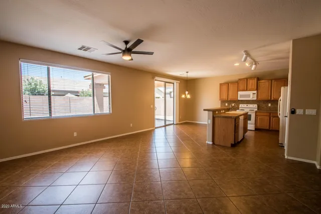 $1,900 | 14568 West Sierra Street, Surprise, AZ 85379