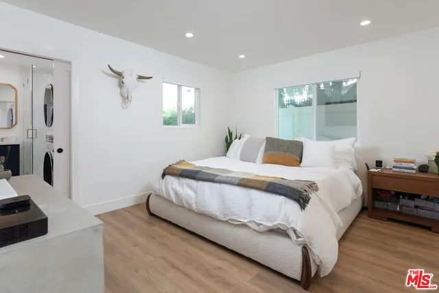 $1,799,000 | 2616 Abbot Kinney Boulevard, Venice, CA 90291