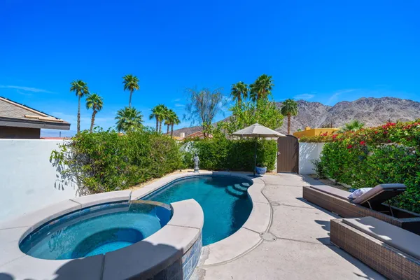 $3,900 | 53385 Avenida Mendoza, La Quinta, CA 92253