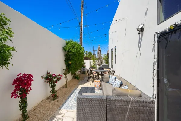 $3,900 | 53385 Avenida Mendoza, La Quinta, CA 92253