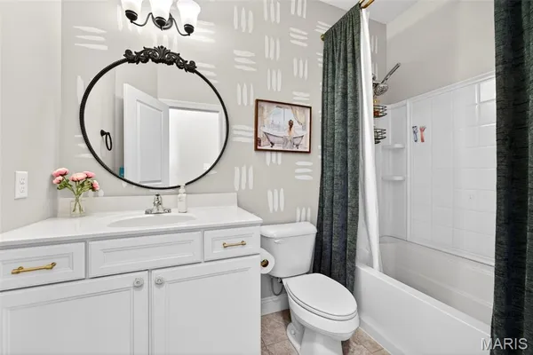 $1,250,000 | 6106 Knights Table Court, St. Charles, MO 63304