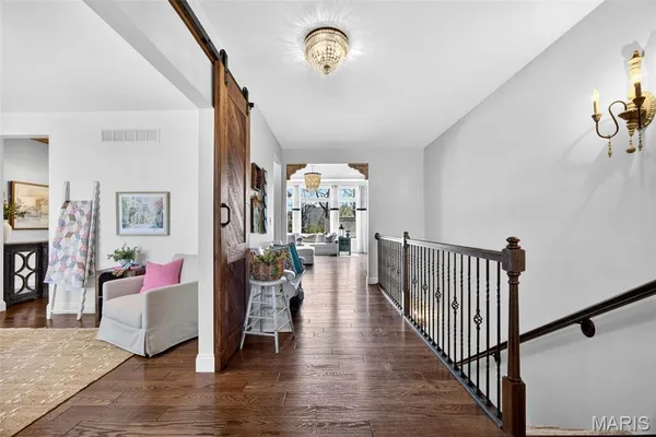 $1,250,000 | 6106 Knights Table Court, St. Charles, MO 63304