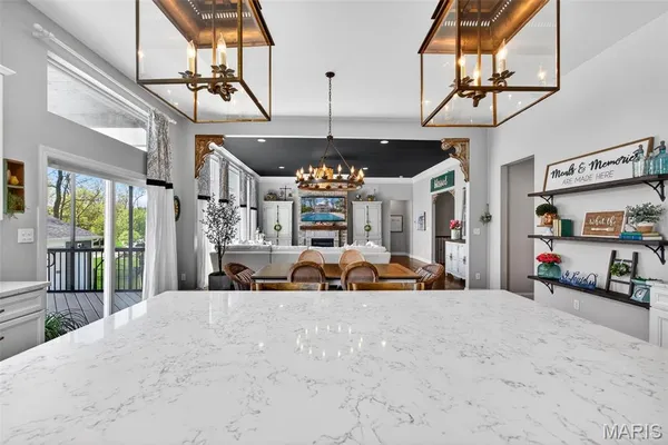 $1,250,000 | 6106 Knights Table Court, St. Charles, MO 63304