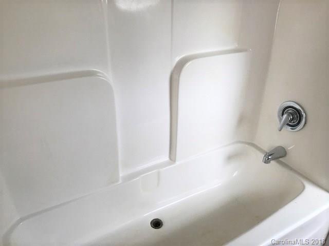 27 Hal J'S Mobile Home Park Road Marshall, NC 28753 - Photo 5 of 14 Gallery Image 5
