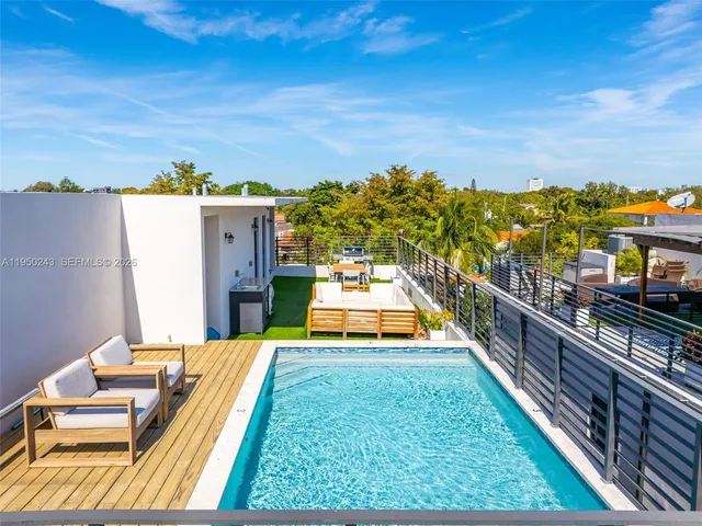 $1,325,000 | 3061 Southwest 21st Terrace, Unit 3061, Miami, FL 33145
