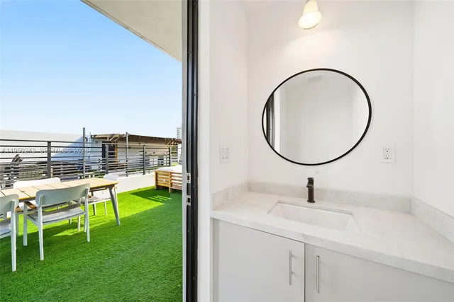 $1,325,000 | 3061 Southwest 21st Terrace, Unit 3061, Miami, FL 33145