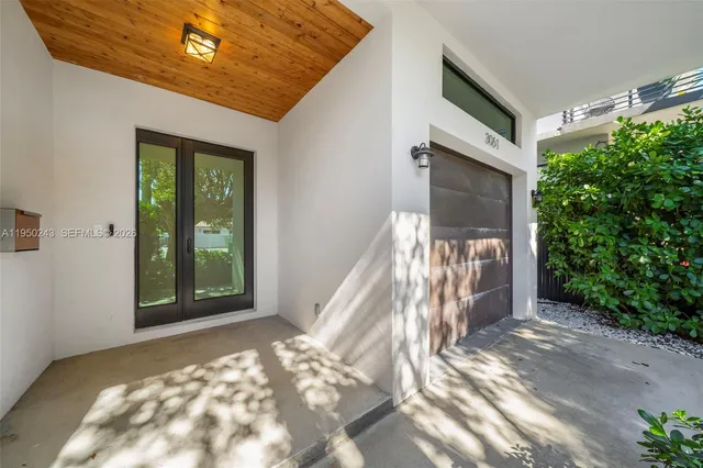 $1,325,000 | 3061 Southwest 21st Terrace, Unit 3061, Miami, FL 33145