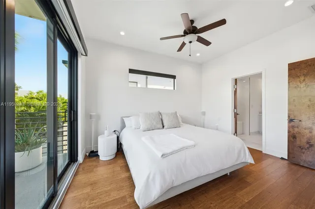 $1,325,000 | 3061 Southwest 21st Terrace, Unit 3061, Miami, FL 33145