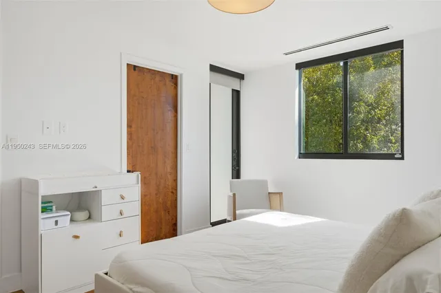 $1,325,000 | 3061 Southwest 21st Terrace, Unit 3061, Miami, FL 33145