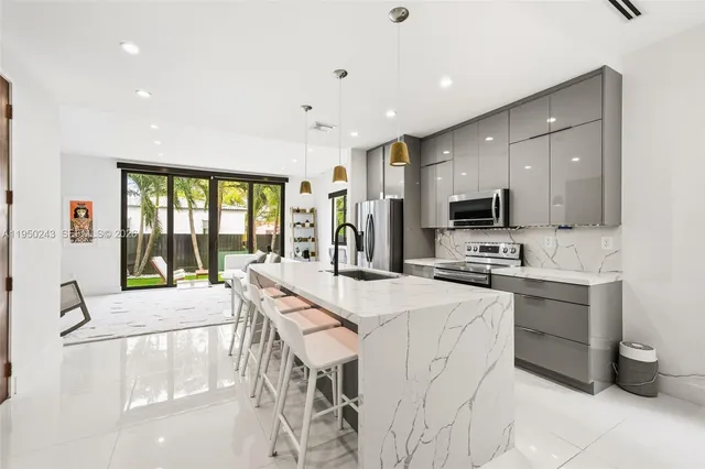 $1,325,000 | 3061 Southwest 21st Terrace, Unit 3061, Miami, FL 33145