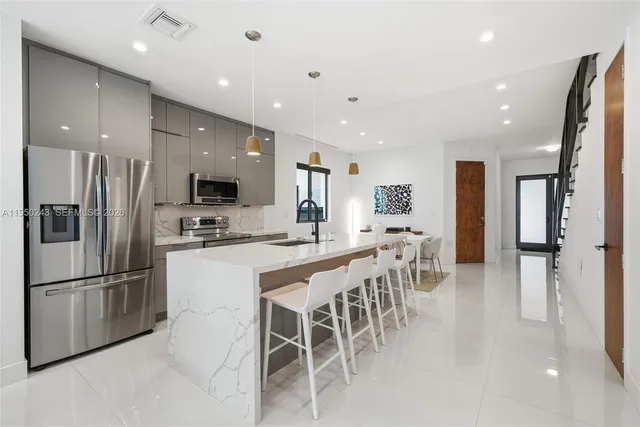 $1,325,000 | 3061 Southwest 21st Terrace, Unit 3061, Miami, FL 33145