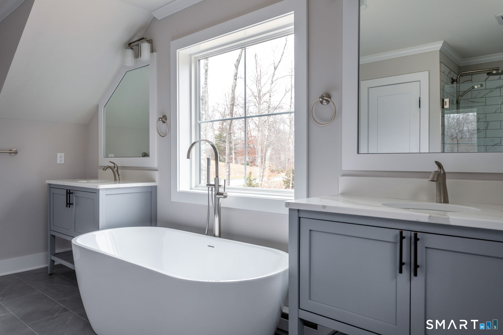 24 Deerwood Road Oxford, CT 06478 - Photo 32 of 35
