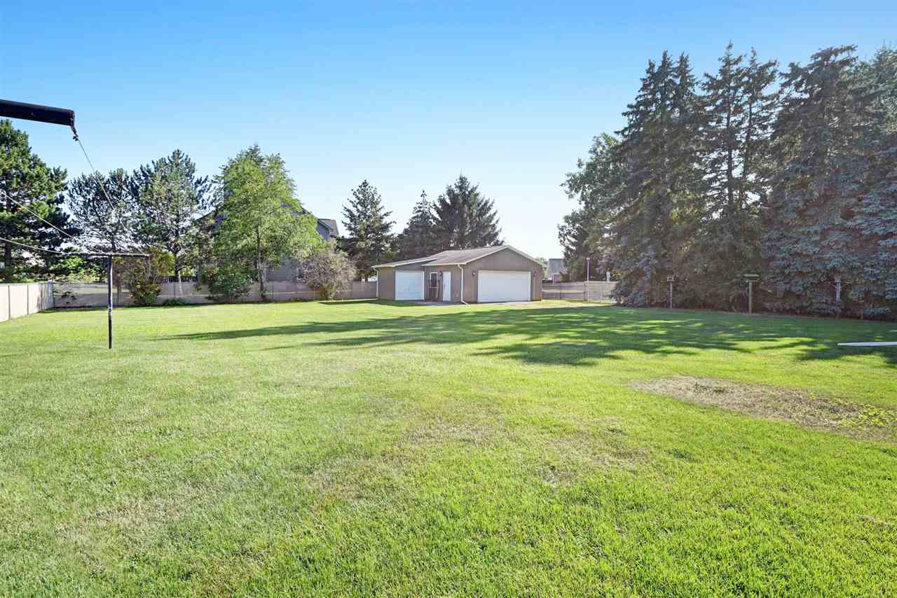 8169 Carpenter Road Flushing, MI 48433 - Photo 9 of 21