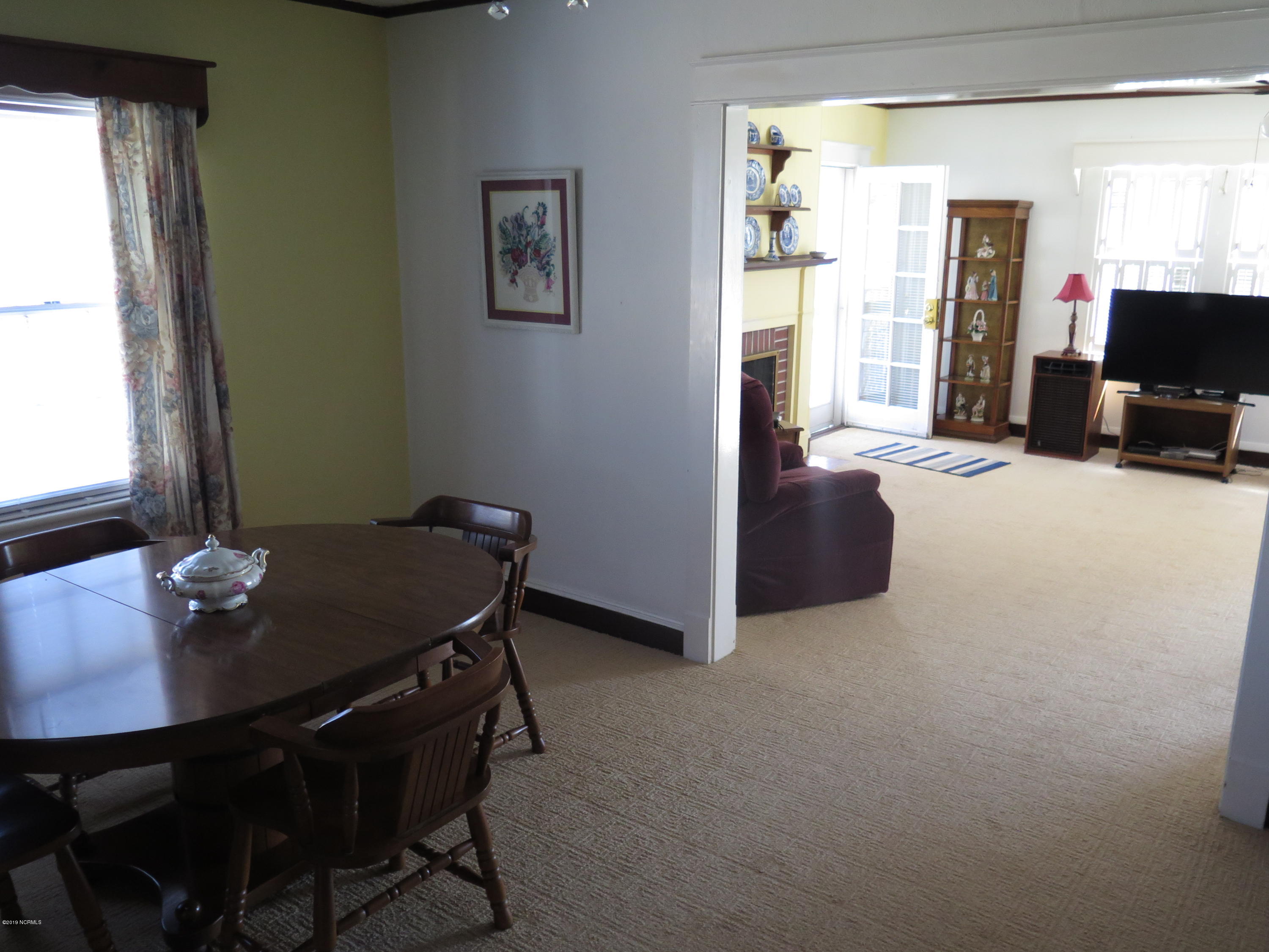 107 Kimbrough Road Clinton, NC 28328 - Photo 11 of 23 IMG_3359