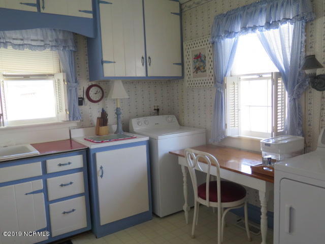 107 Kimbrough Road Clinton, NC 28328 - Photo 13 of 23 IMG_3342