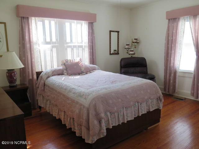 107 Kimbrough Road Clinton, NC 28328 - Photo 18 of 23 IMG_3363