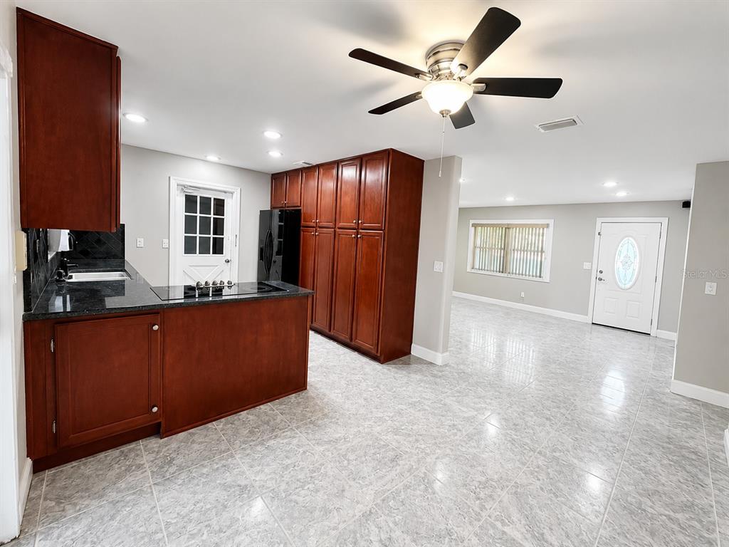 11511 McMullen Loop Riverview, FL 33569 - Photo 10 of 54