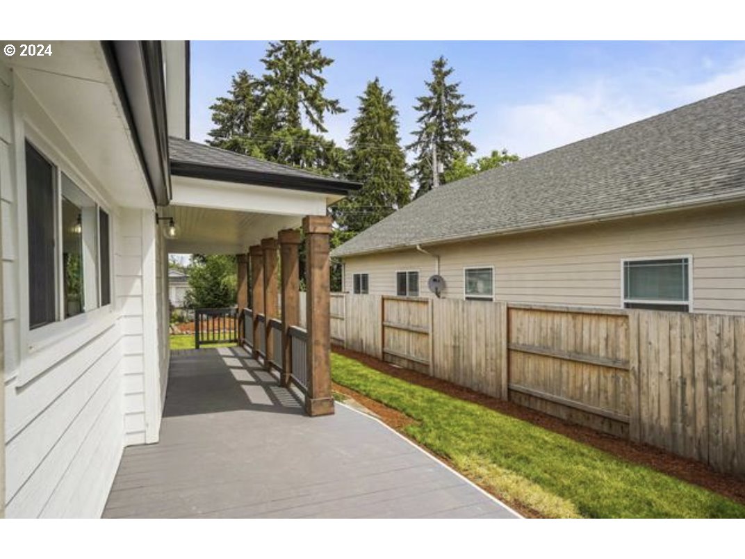 4840 Herrin Road Northeast Salem, OR 97305 - Photo 23 of 23 a view of a backyard