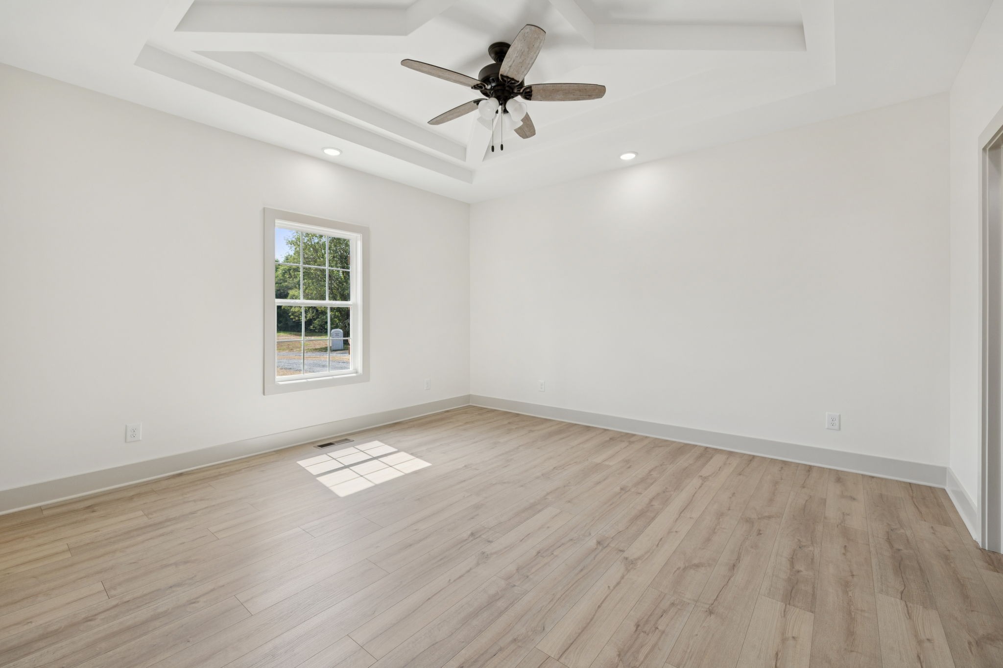 670 Howell Road Westmoreland, TN 37186 - Photo 13 of 42 Gallery Image 13