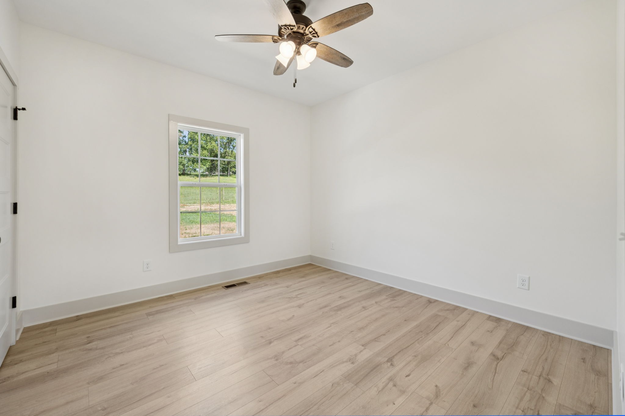 670 Howell Road Westmoreland, TN 37186 - Photo 25 of 42 Gallery Image 25