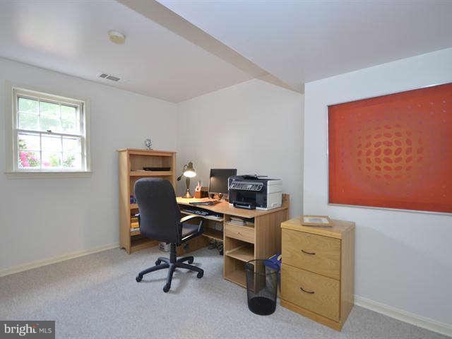 7510 Shadywood Road Bethesda, MD 20817 - Photo 26 of 30 Bedroom
