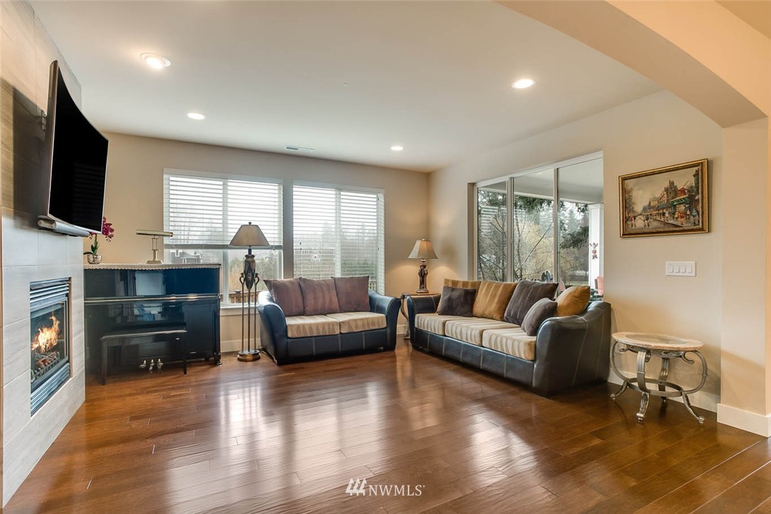 16933 35th Drive Southeast Bothell, WA 98012 - Photo 11 of 23
