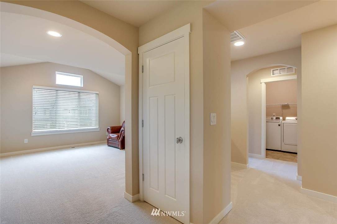 16933 35th Drive Southeast Bothell, WA 98012 - Photo 14 of 23