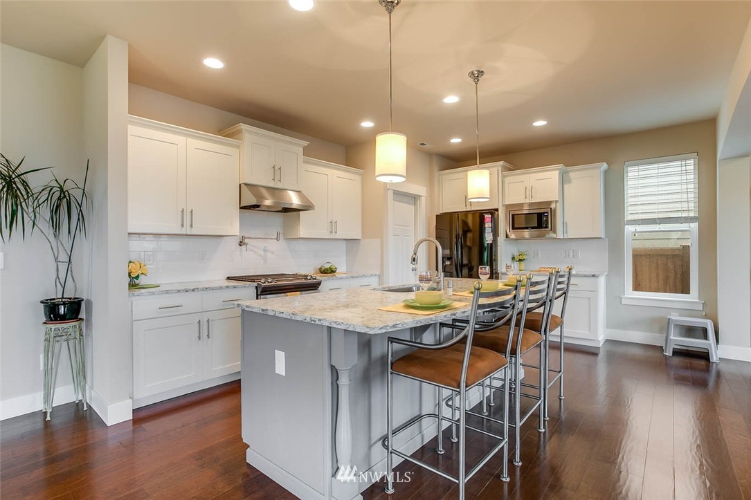 16933 35th Drive Southeast Bothell, WA 98012 - Photo 9 of 23