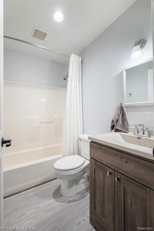 4864 Holmes Road Goodrich, MI 48438 - Photo 15 of 48