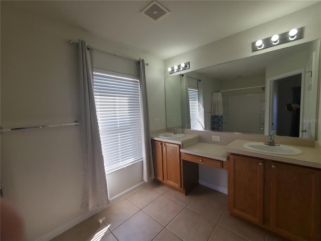 4969 Southwest 45th Circle Ocala, FL 34474 - Photo 18 of 31