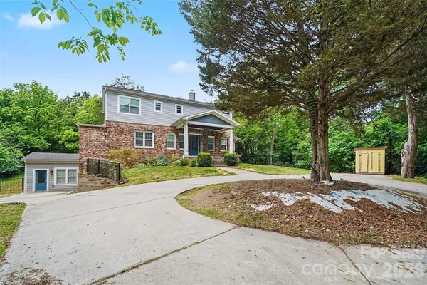 $475,000 | 786 Ideal Drive Southeast, Concord, NC 28025
