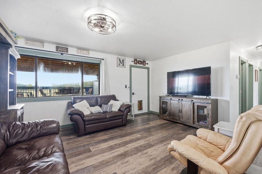 983 Orin-Rice Road Colville, WA 99114 - Photo 5 of 33 Gallery Image 5