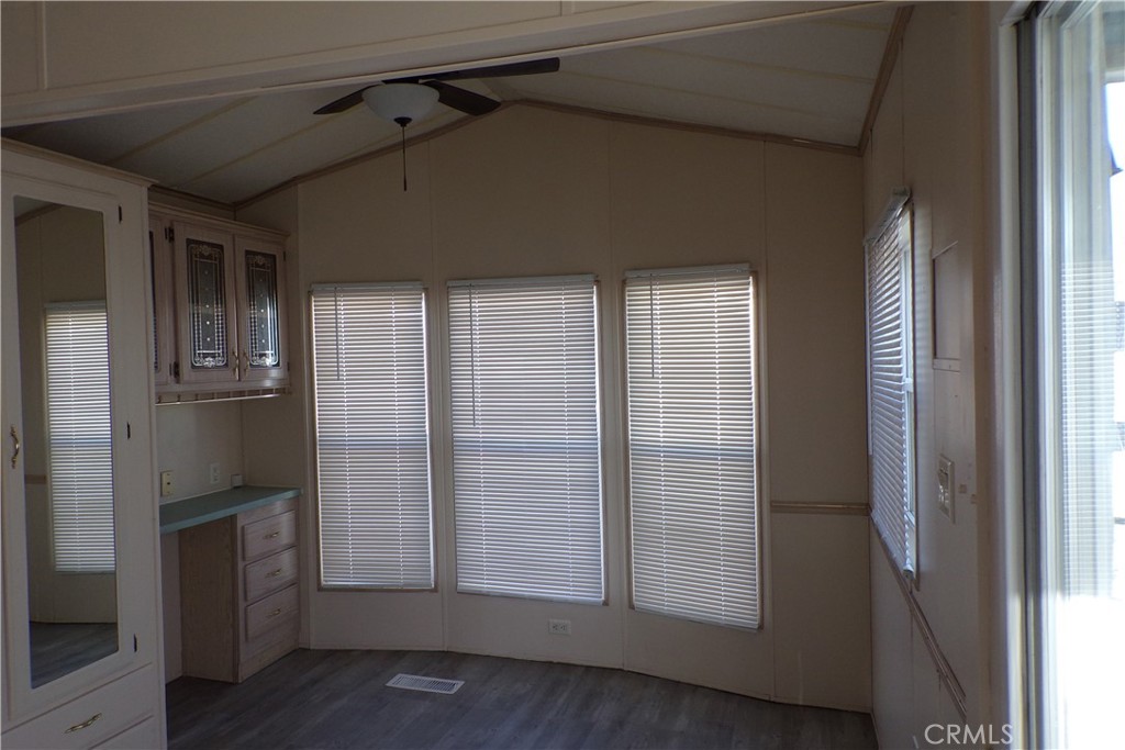 12710 3rd Street, Unit 67 Yucaipa, CA 92399 - Photo 2 of 13