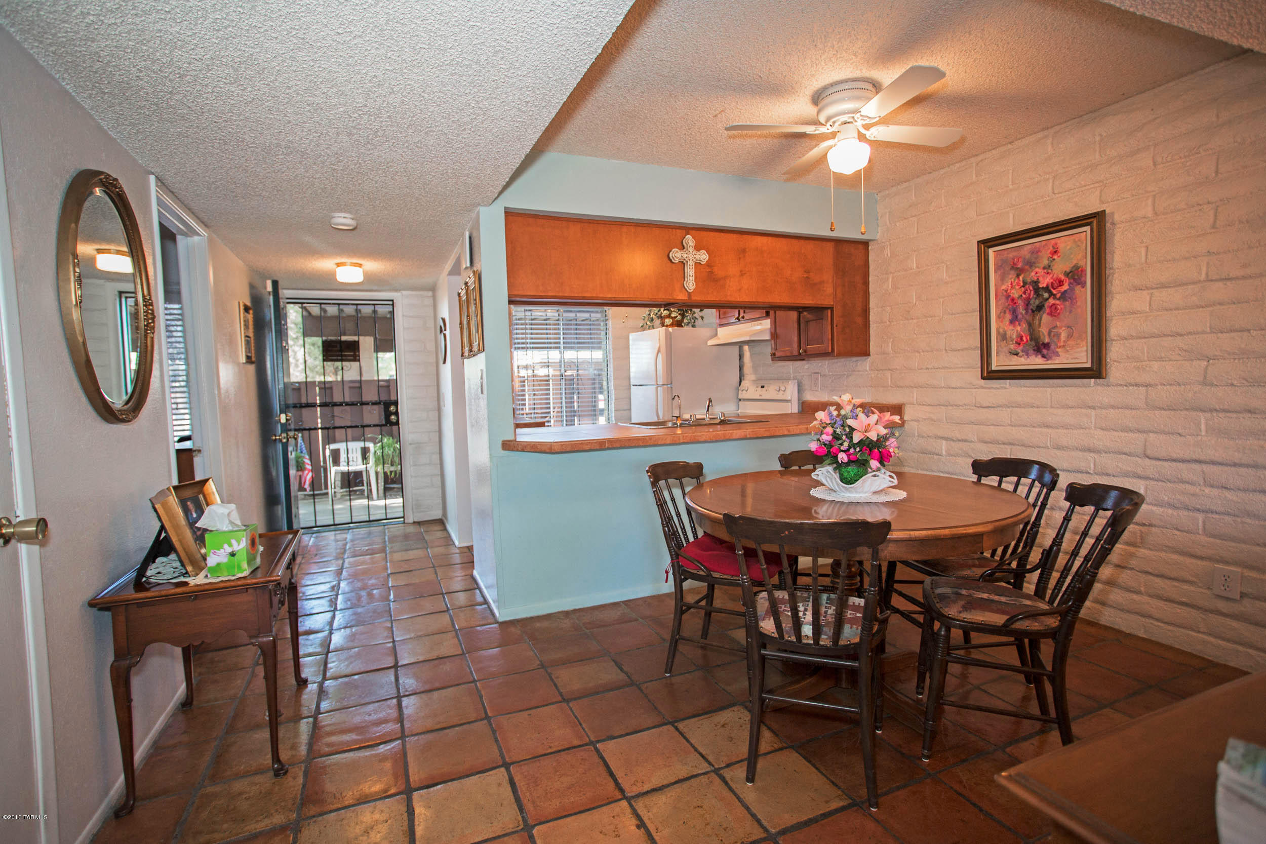 620 South Pantano Road, Unit A Tucson, AZ 85710 - Photo 11 of 29 Gallery Image 11