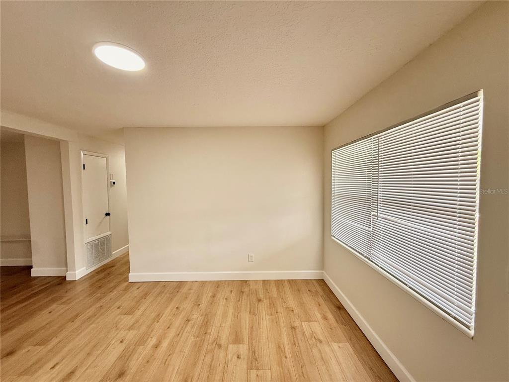 2334 Vincent Road Orlando, FL 32817 - Photo 5 of 25