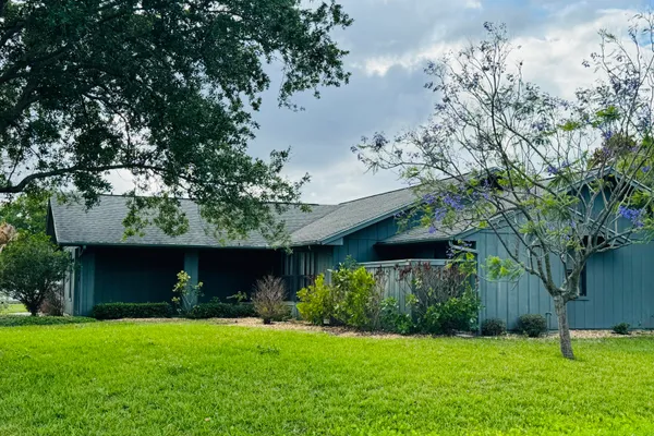 $355,000 | 2289 Southeast Genoa Street, Port St. Lucie, FL 34952