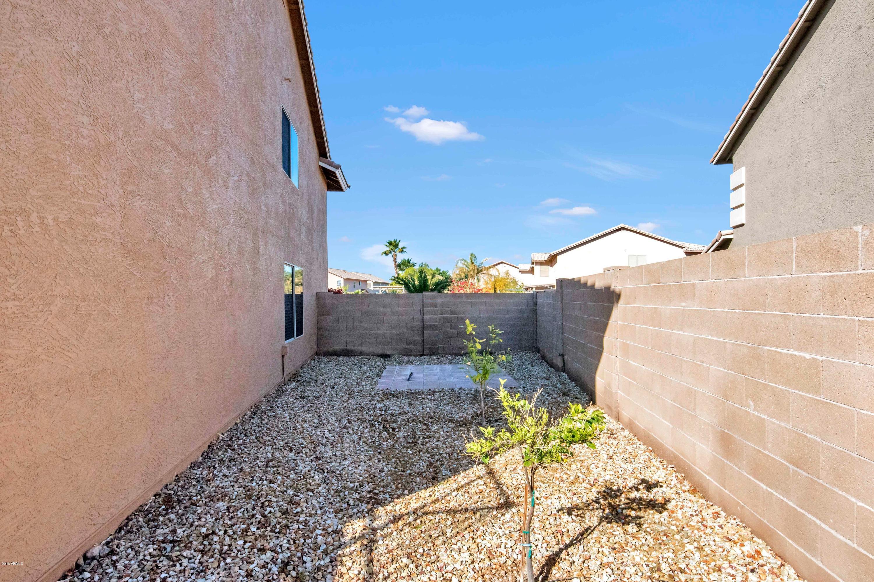 3683 South Chaparral Road Apache Junction, AZ 85119 - Photo 33 of 34 Chaparral north side yard