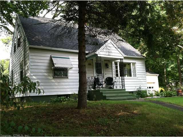 189 South Airline Road Wallingford, CT 06492 - Photo 1 of 1 Exterior Front. Well maintaind inside and out, this two family property is conveniently located- 2 minutes to I-91, great for commuting to New Haven or Hartford, close to restaurants and shopping.