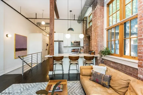 $799,000 | 25 Clark Street, Unit 205, Glen Ridge, NJ 07028