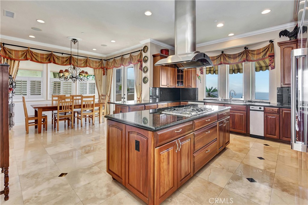 2 Cresta Del Sol San Clemente, CA 92673 - Photo 12 of 57