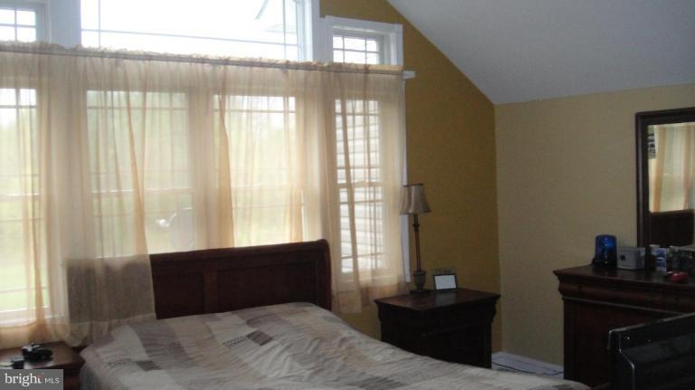 200 Awkard Lane Silver Spring, MD 20905 - Photo 22 of 26 Bedroom #3