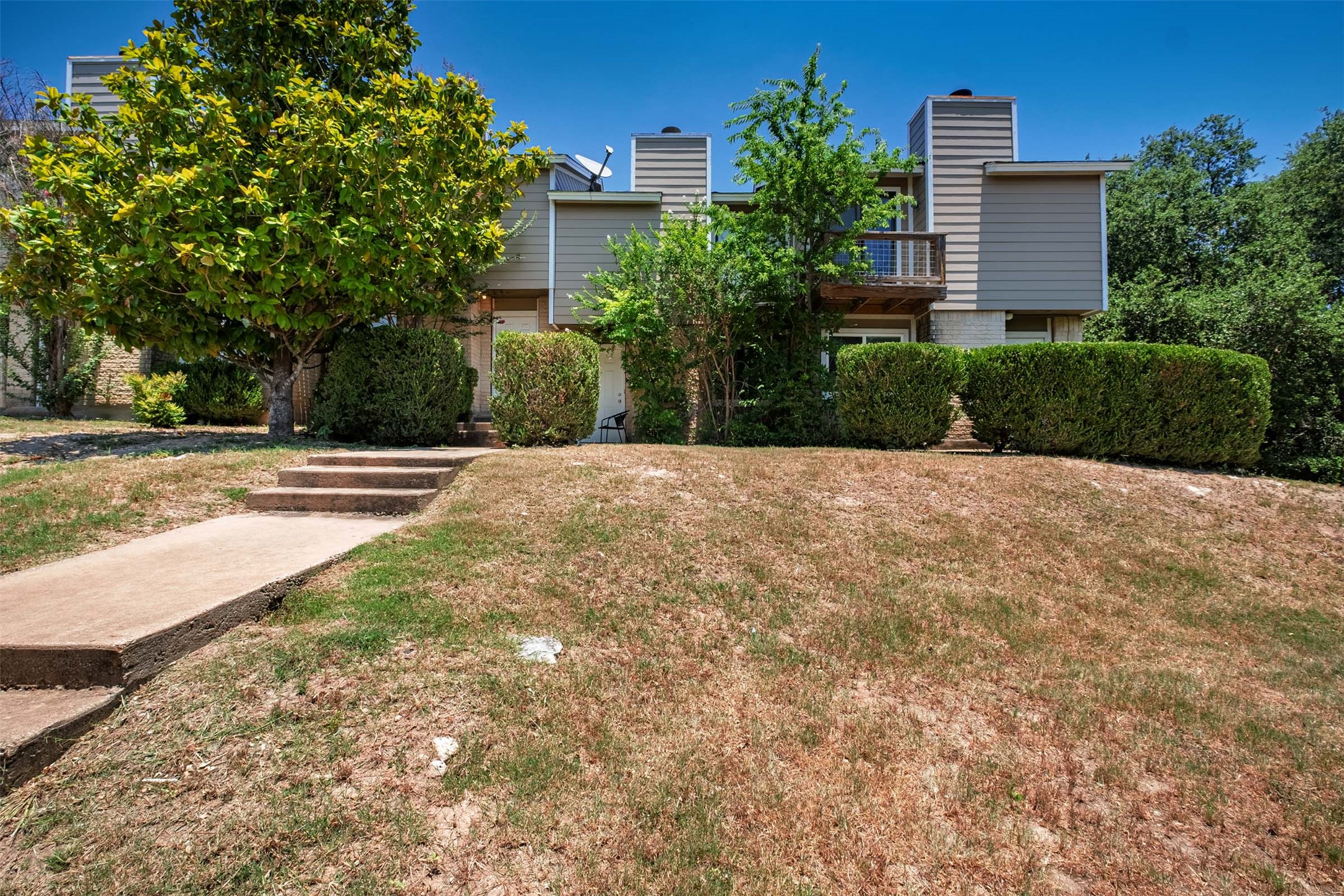 3904 Hudson Bend Road, Unit A Austin, TX 78734 - Photo 19 of 23 View of grassy yard