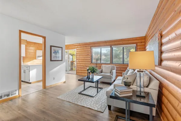 $269,900 | 13573 Everton Avenue, Apple Valley, MN 55124