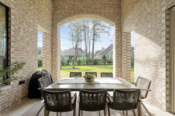 $910,000 | 212 South Empress Green Place, Montgomery, TX 77316