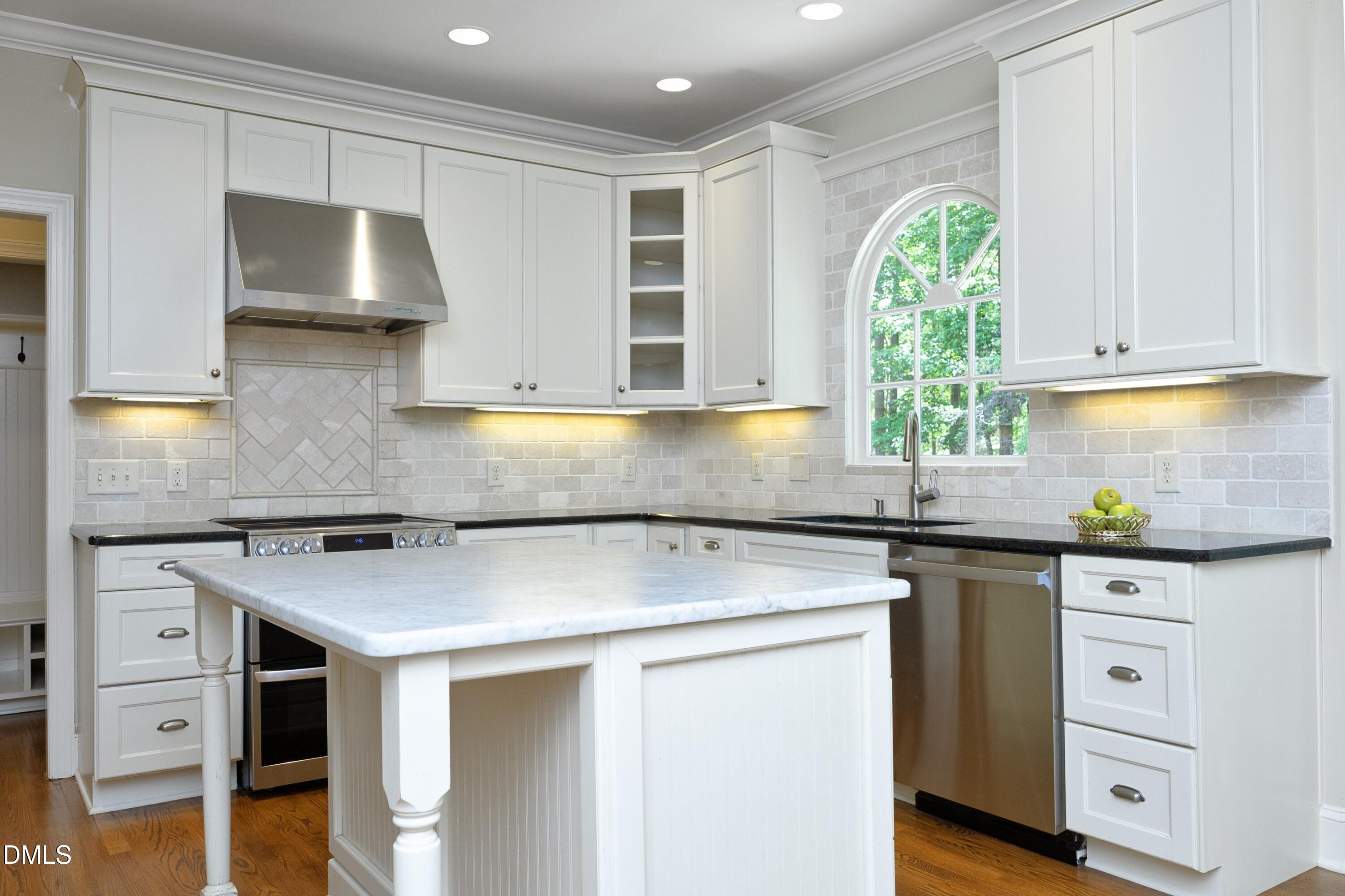1116 Berwyn Way Raleigh, NC 27615 - Photo 14 of 51 14Kitchen