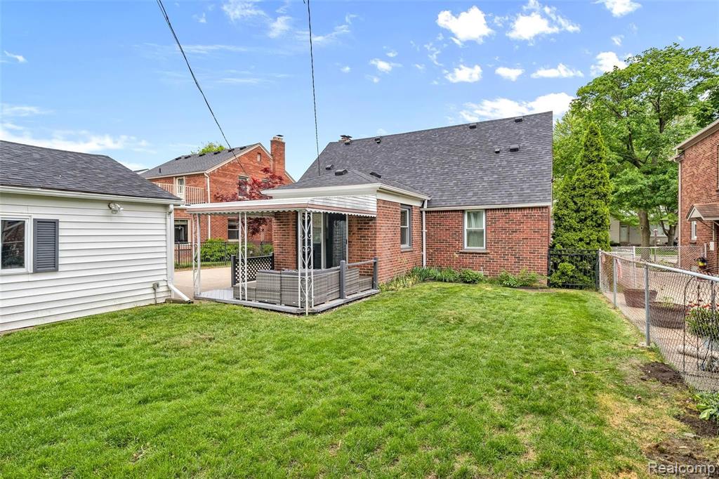 146 Meridan Street Dearborn, MI 48124 - Photo 35 of 45