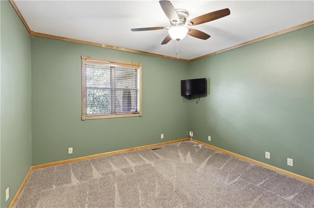 1426 East State Line Road Baxter Springs, KS 66713 - Photo 53 of 71