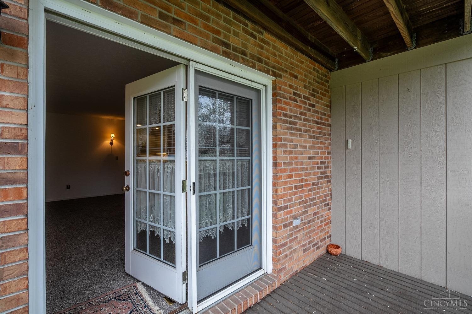 3711 Galbraith Road, Unit 70 Cincinnati, OH 45247 - Photo 49 of 60 Gallery Image 49