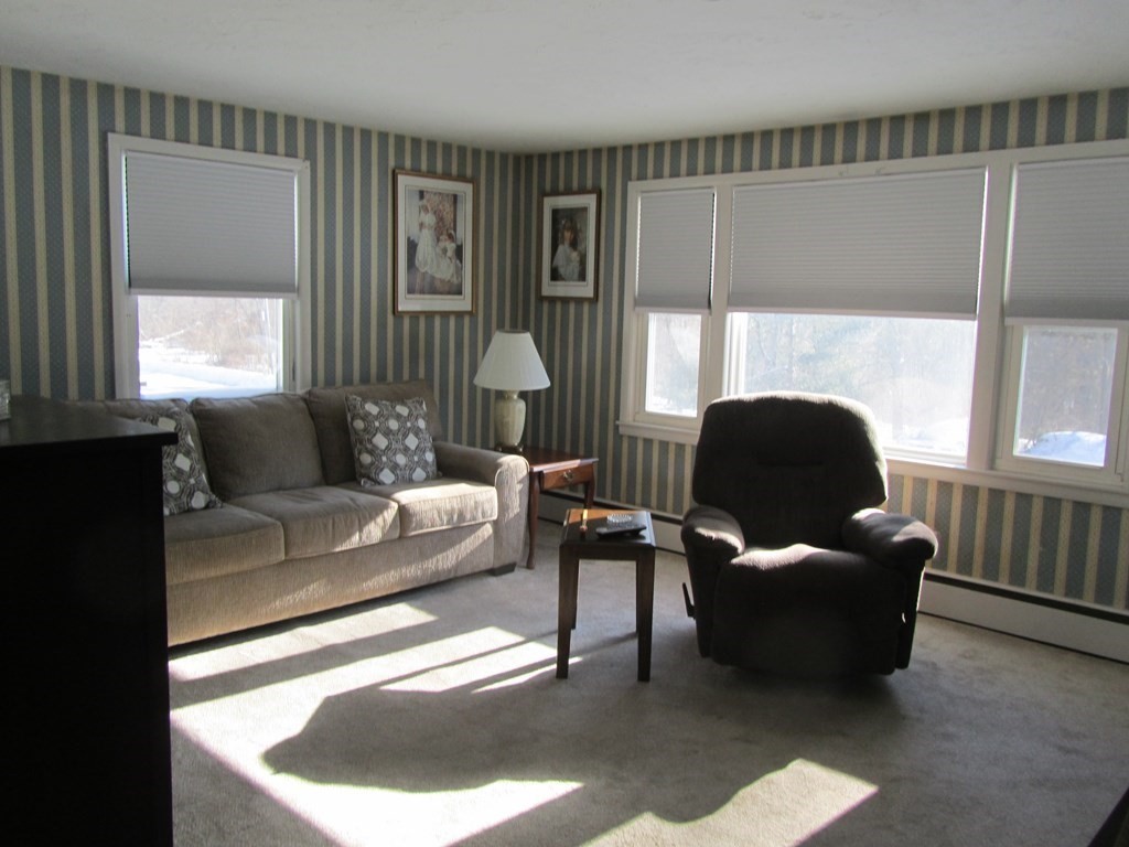 55 Old Worcester Road Oxford, MA 01540 - Photo 2 of 17 Gallery Image 2
